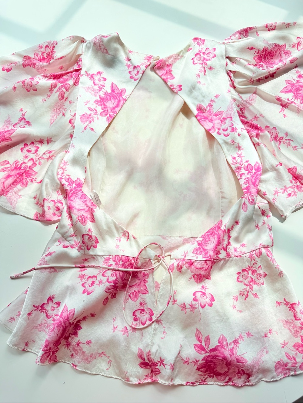Les Rêveries Pink Floral Open Back Peplum Blouse Romantic Coquette 100% silk - Picture 6 of 6